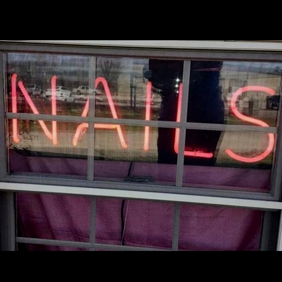 Meet your Posher, Jaime - Picture 12 of 16